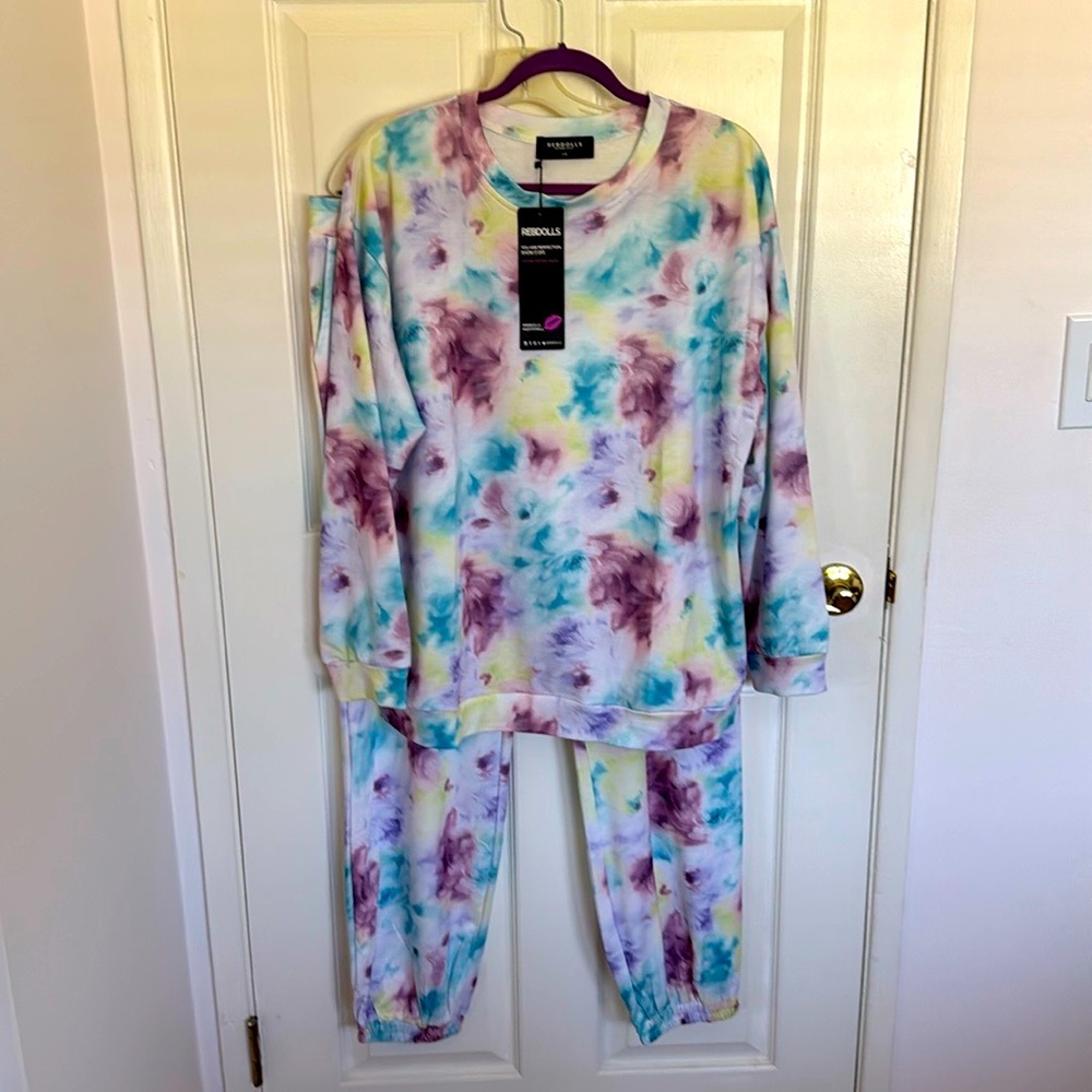 NWT Rebdolls “Playin’ it Chill” jogger set, size 1X.  Lightweight polyester.